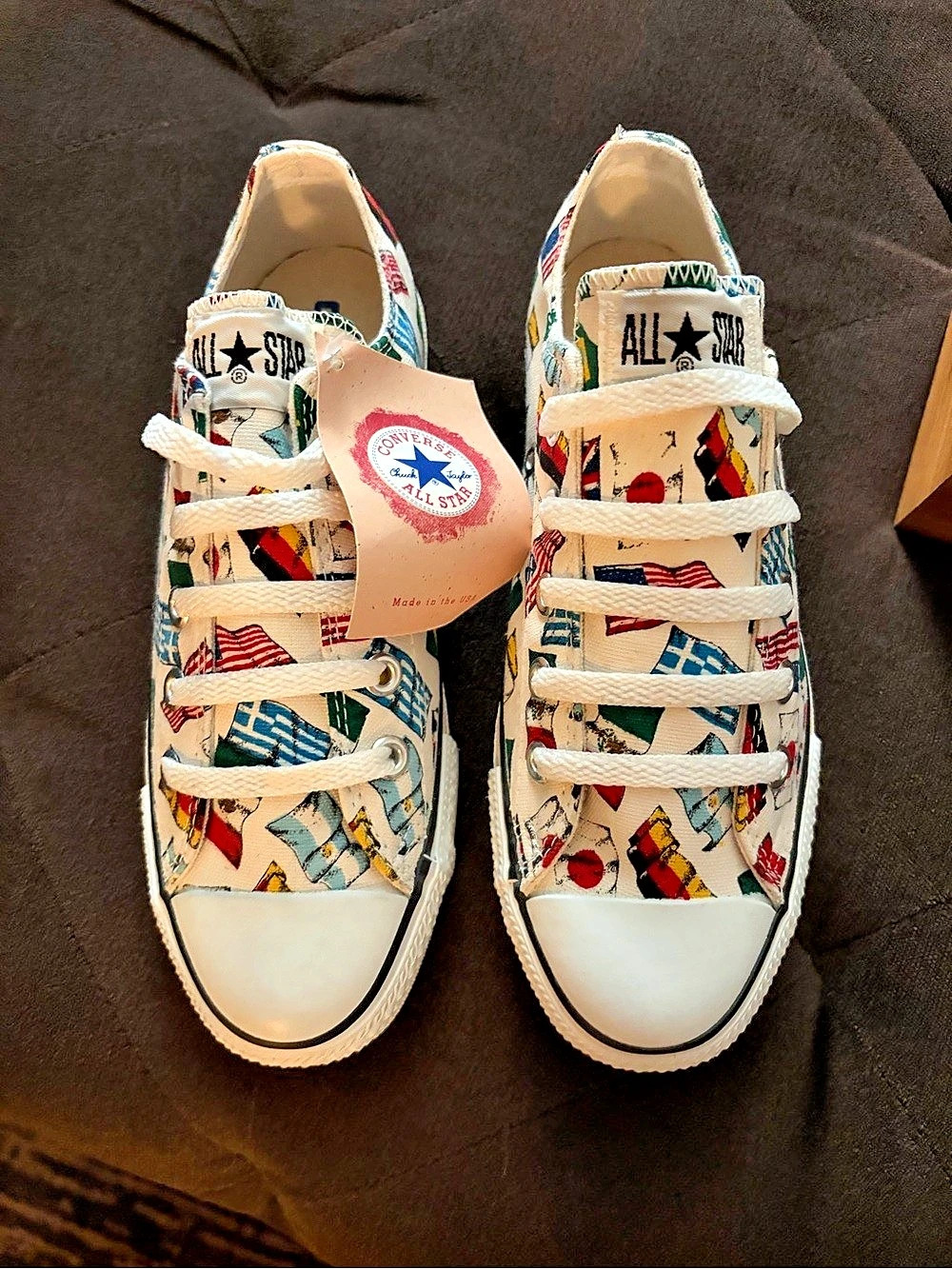 Converse All Nations World Flags Design. Made in the USA. Vintage/Rare.